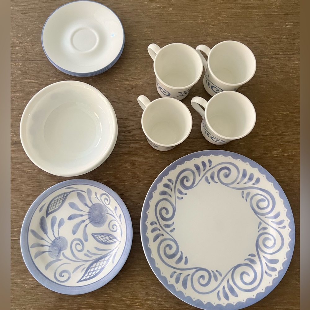 Corelle by Corning oceanview 4 sets dinner dessert tea cereal